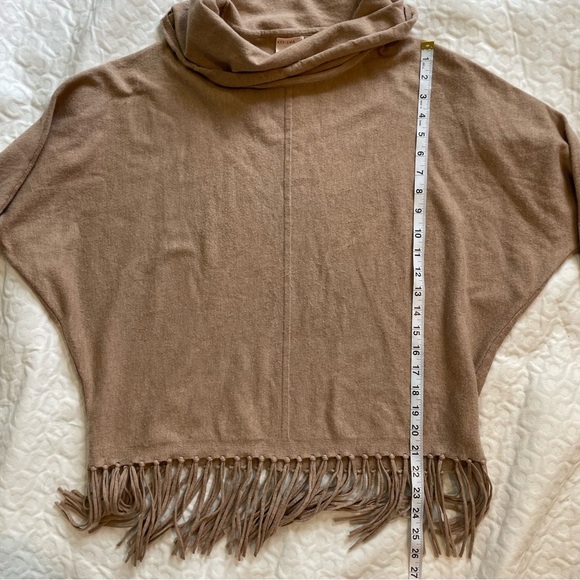 Kerisma ZAYDA TOP Wool Blend Women’s Boho Medium Large Shirt Fringe G717 PRC - Picture 8 of 9